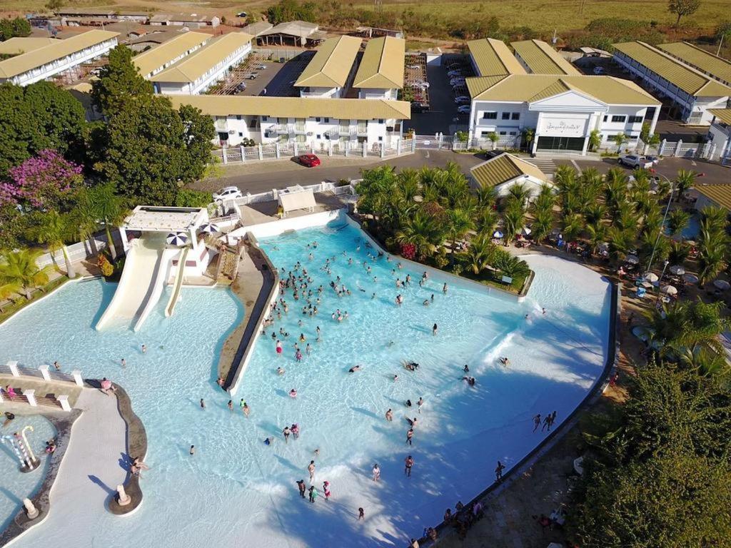 L'acqua Diroma Oficial - Parque Com Piscina De Ondas Exclusiva 3* Caldas Novas