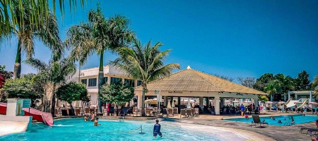 Aparthotel L'acqua Diroma Oficial - Parque Com Piscina De Ondas Exclusiva Caldas Novas